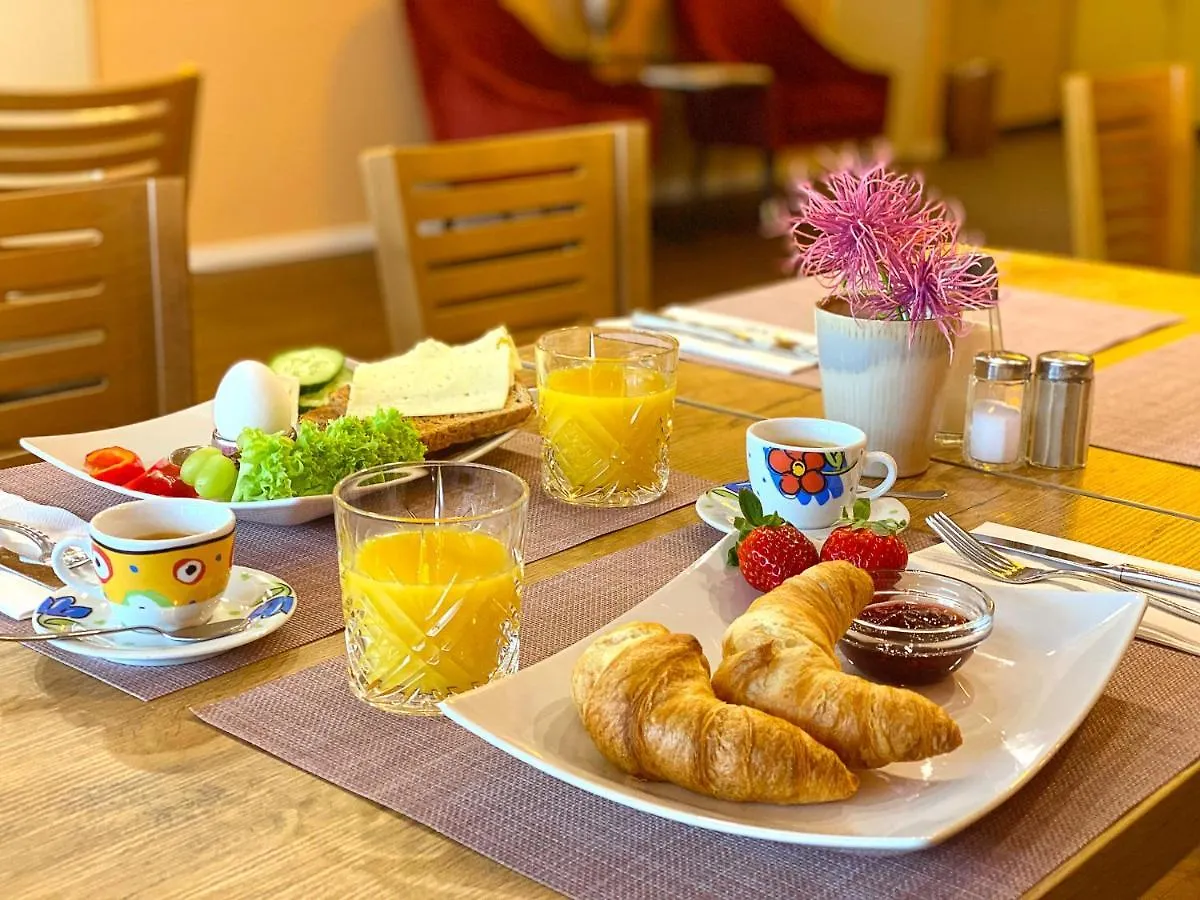 Russmann Hotel & Living Goldbach